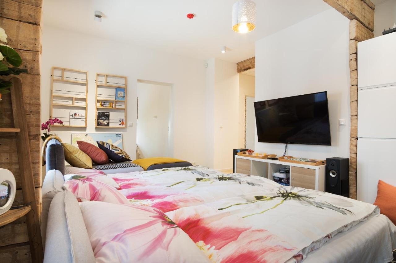 Family Apartment Tallinn Exterior foto