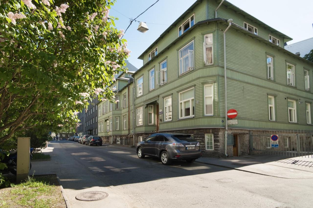 Family Apartment Tallinn Exterior foto
