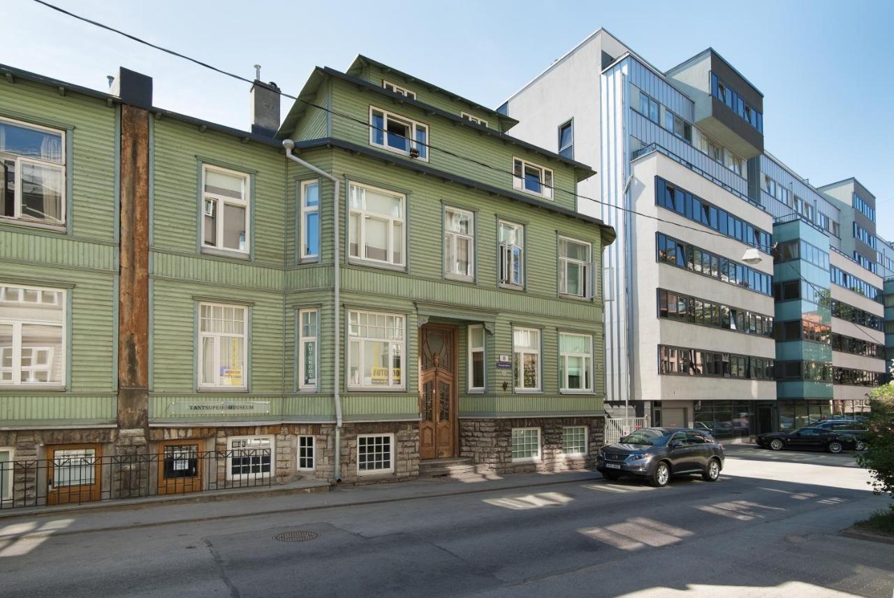 Family Apartment Tallinn Exterior foto