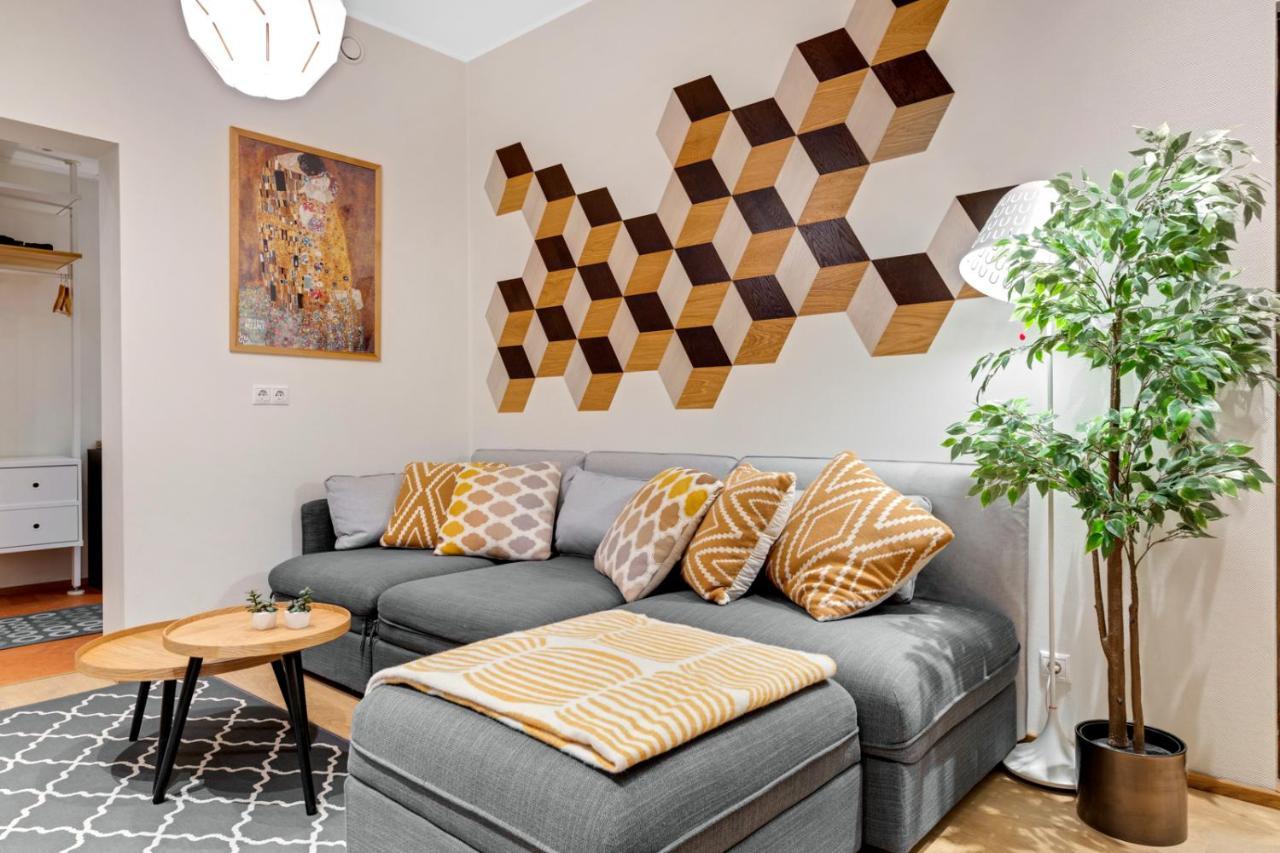 Family Apartment Tallinn Exterior foto