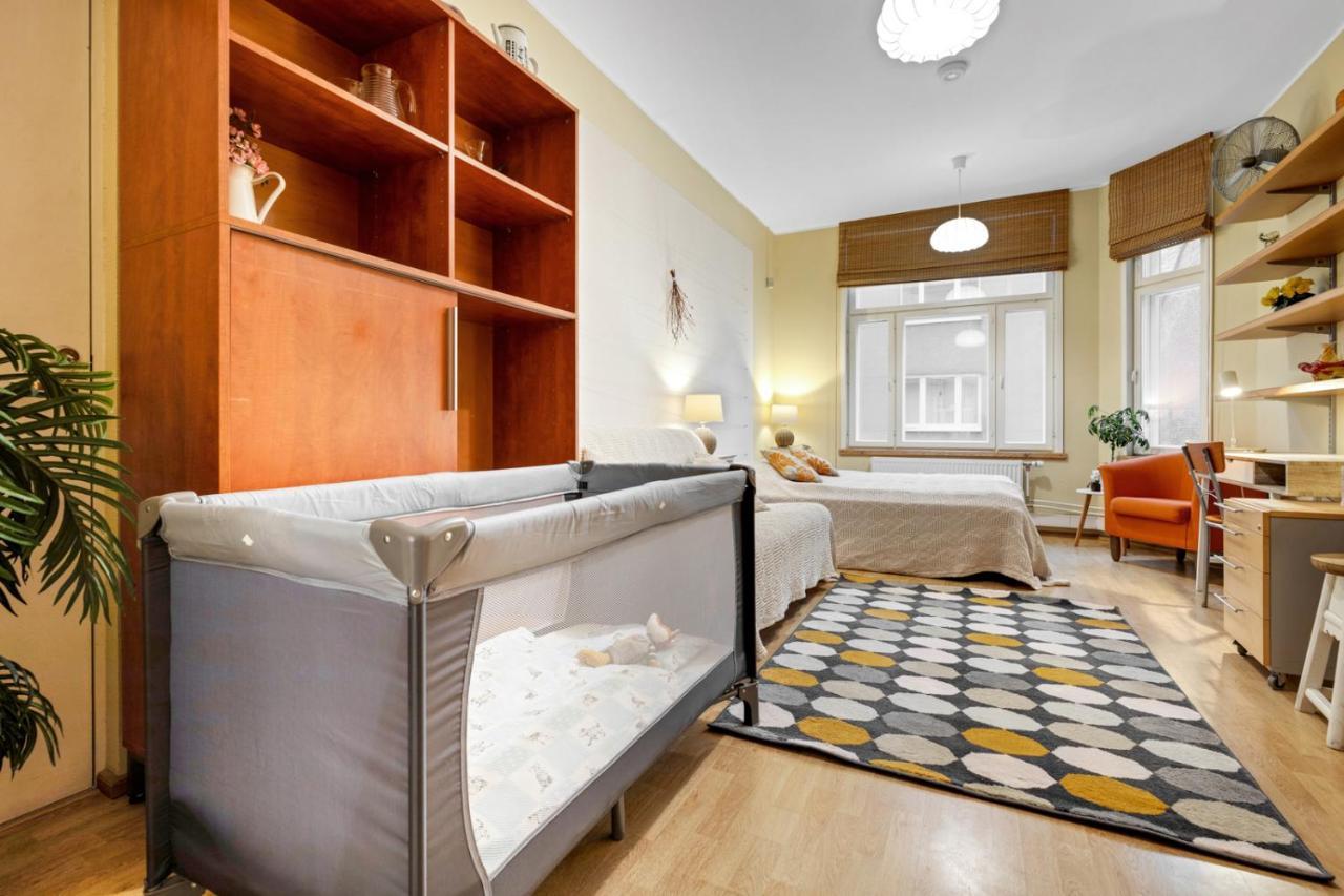 Family Apartment Tallinn Exterior foto